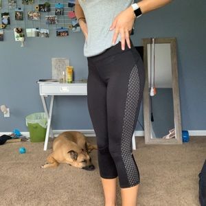 Athletic 3/4 leggings